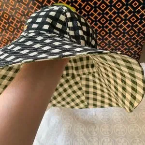 Tory Burch Printed Bucket Hat Reversible Gingham Green Black Tory Burch | Accessories | Tory Burch Printed Bucket Hat  main image 2